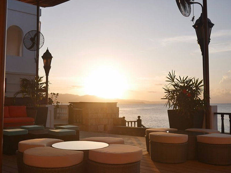 affordable-tours-jamaica-attractions-2727-lounge