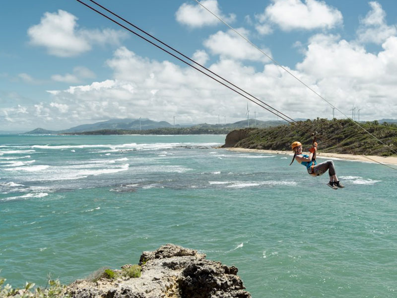 affordable-tours-jamaica-attractions-chukka-zipline