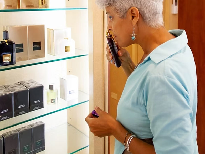 affordable-tours-jamaica-attractions-main-street-rose-hall-shopping-5